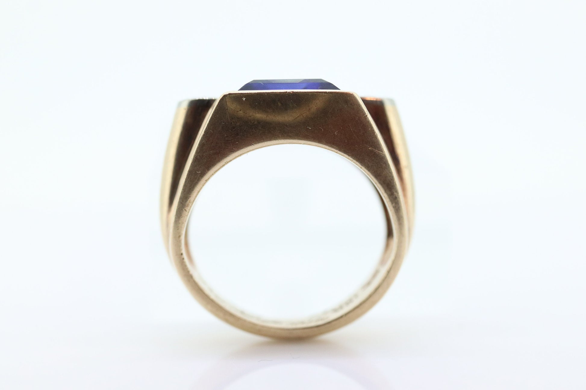 10k Sapphire ring. 10k Yellow Gold 1950s Mens Sapphire Diamond Heavy signet ring. Mens Heavy Signet ring st(178)