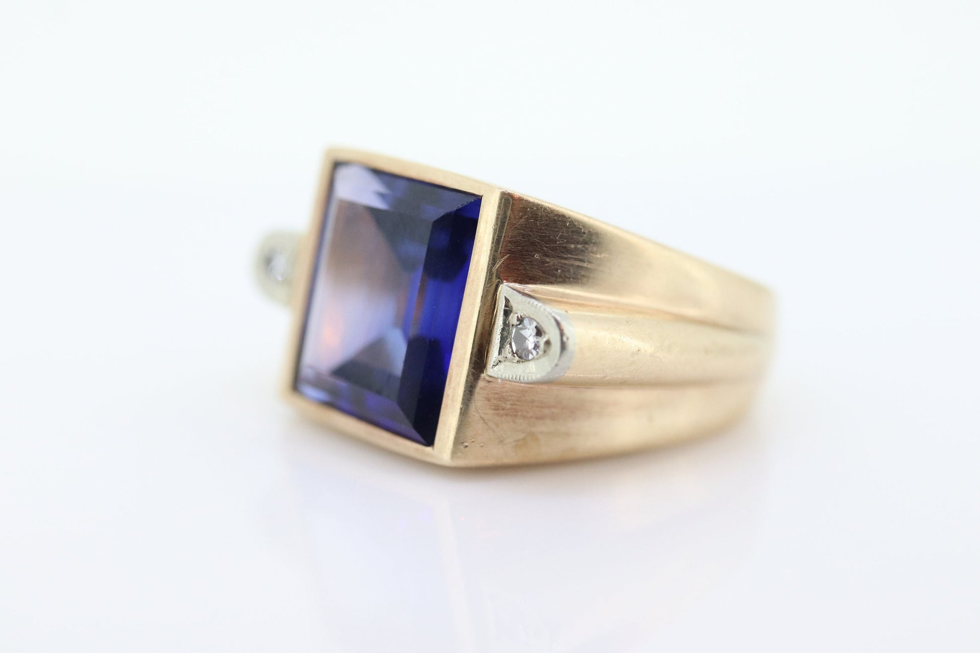 10k Sapphire ring. 10k Yellow Gold 1950s Mens Sapphire Diamond Heavy signet ring. Mens Heavy Signet ring st(178)