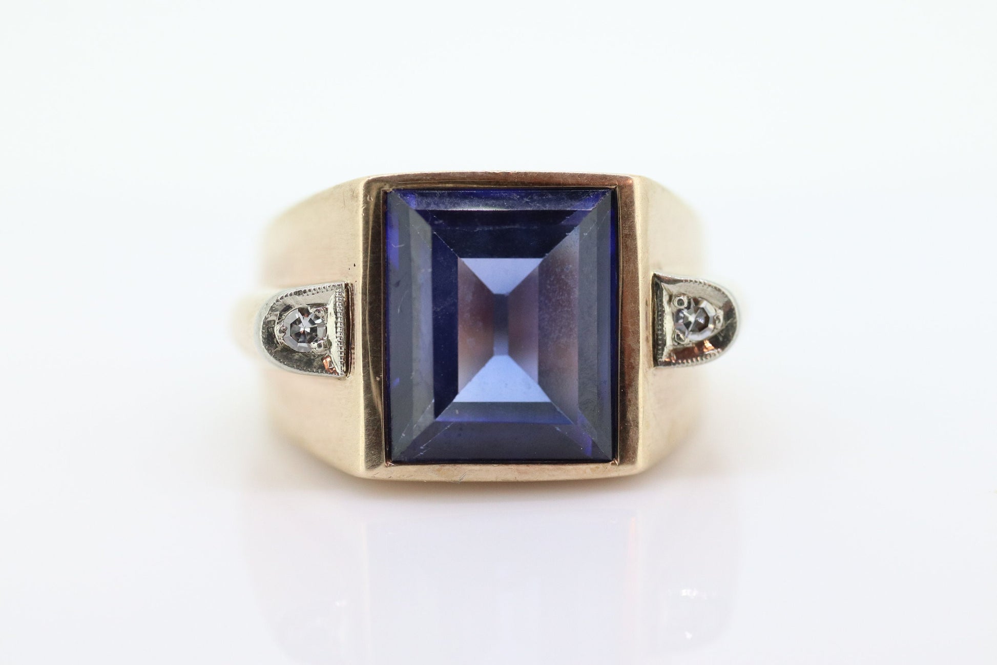 10k Sapphire ring. 10k Yellow Gold 1950s Mens Sapphire Diamond Heavy signet ring. Mens Heavy Signet ring st(178)