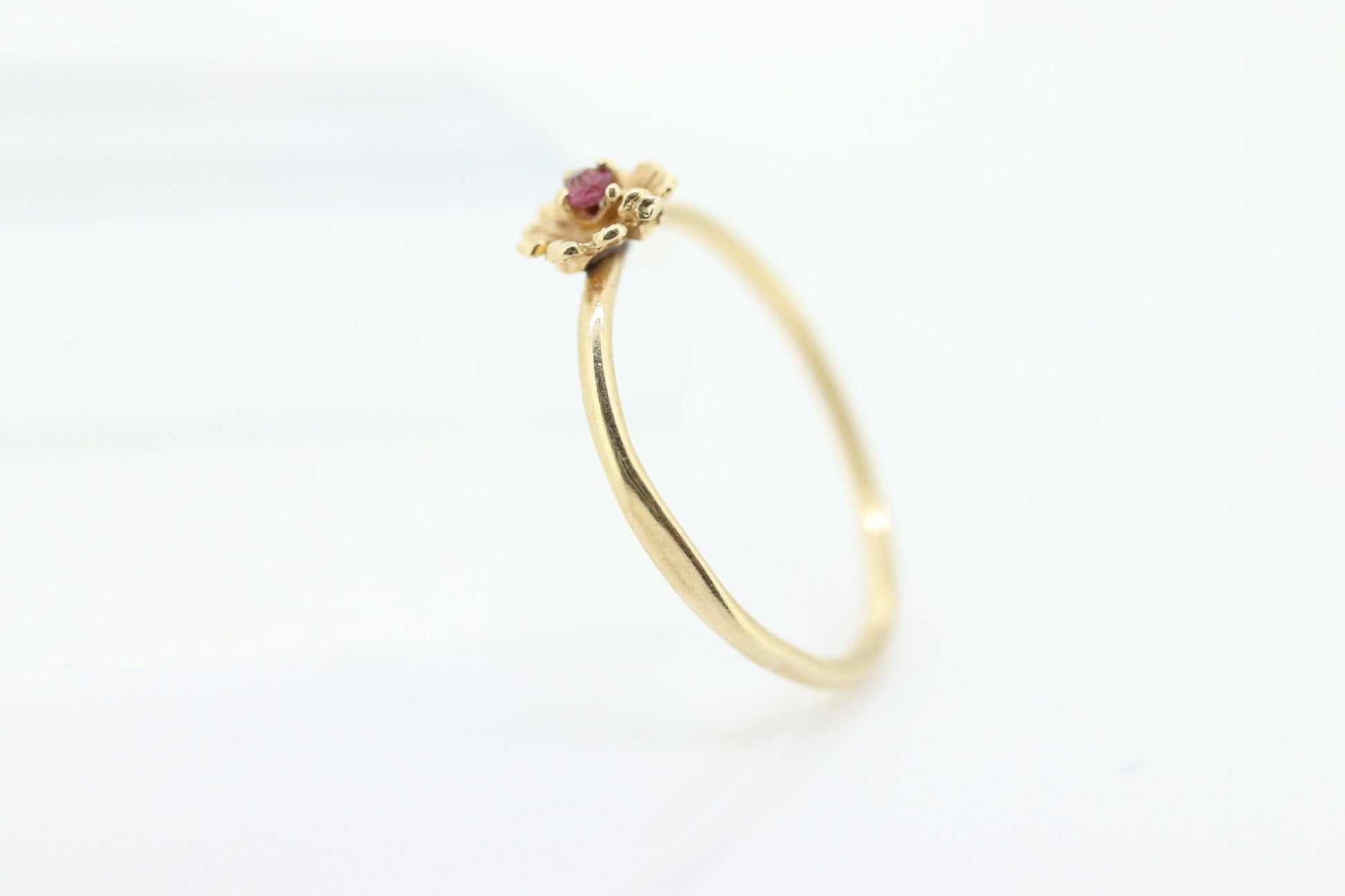 Flower Ruby Set dainty ring. Ring 14k Gold with tiny ruby. Flower Ring.Daisy flower ring. st(70)
