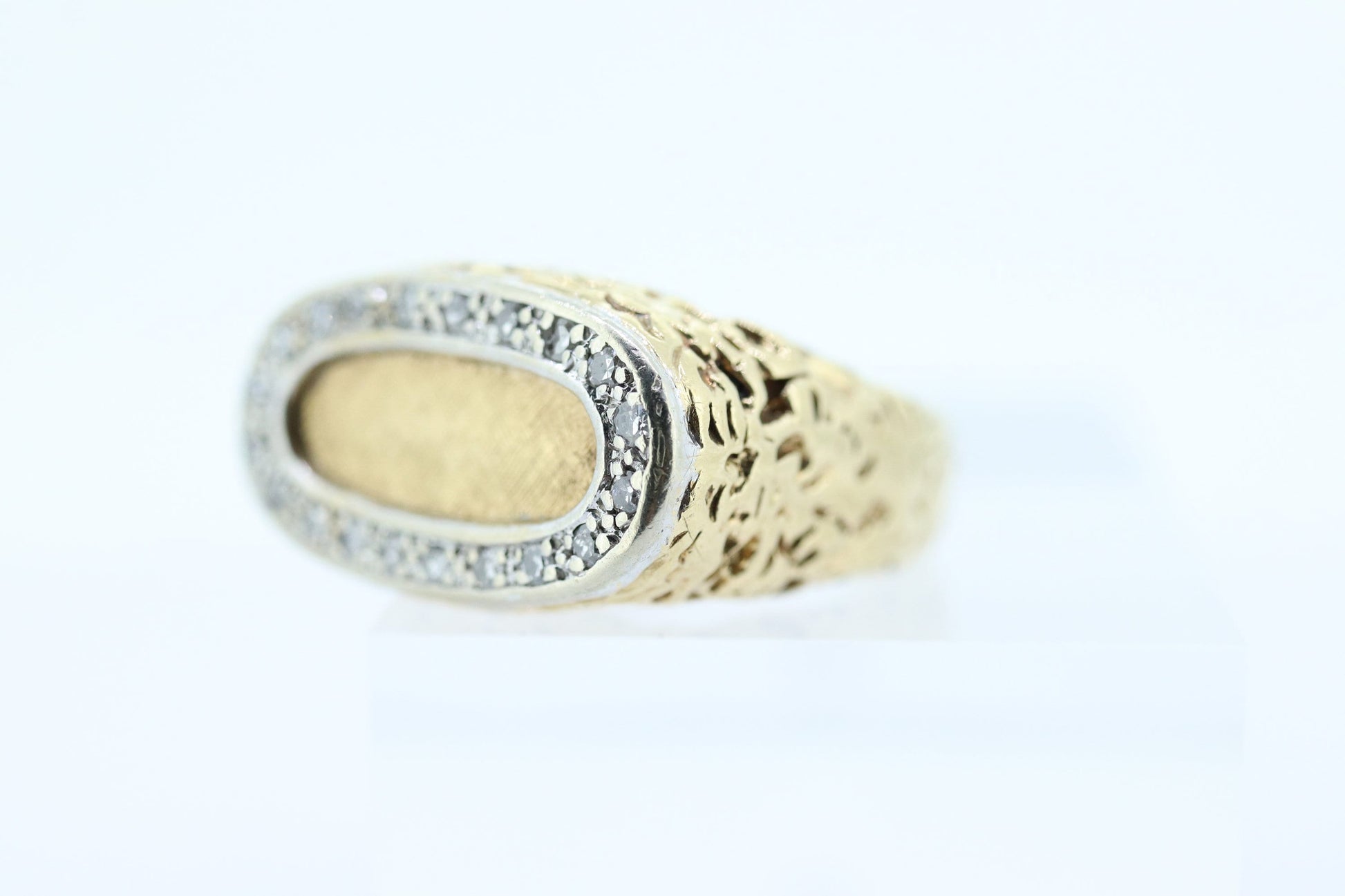 14k Diamond Flat signet  ring.  Diamond outline set into Signet travertine band. Nugget Shank cocktail ring st(460/11)