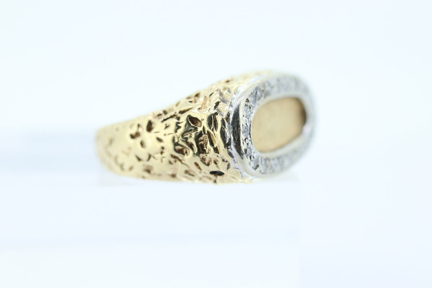 14k Diamond Flat signet ring. Diamond outline set into Signet travertine band. Nugget Shank cocktail ring st(460/11)