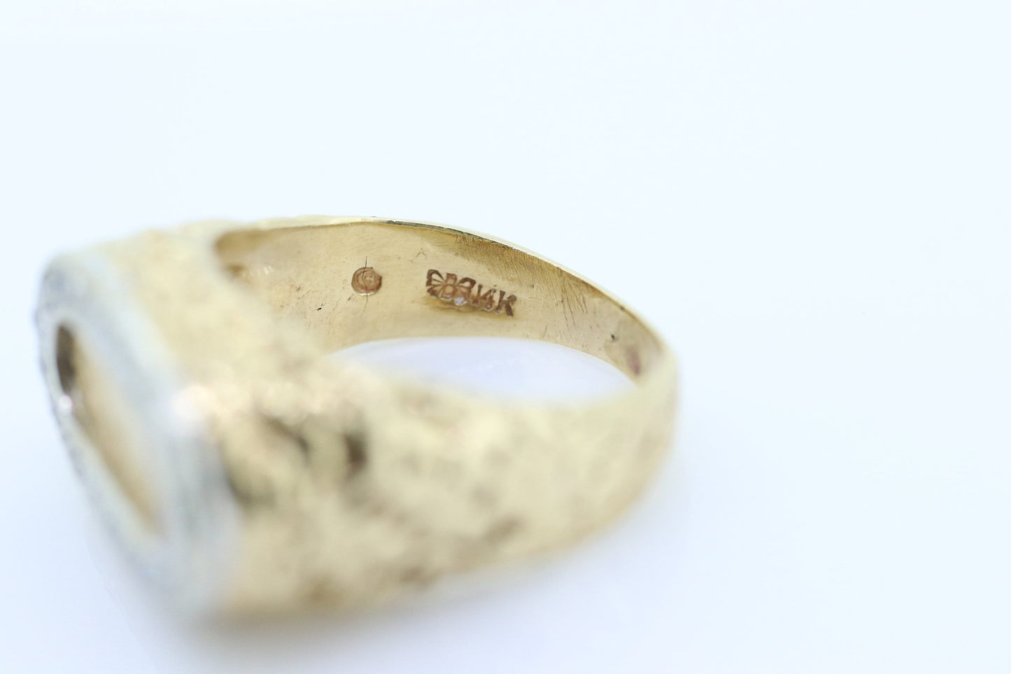 14k Diamond Flat signet ring. Diamond outline set into Signet travertine band. Nugget Shank cocktail ring st(460/11)