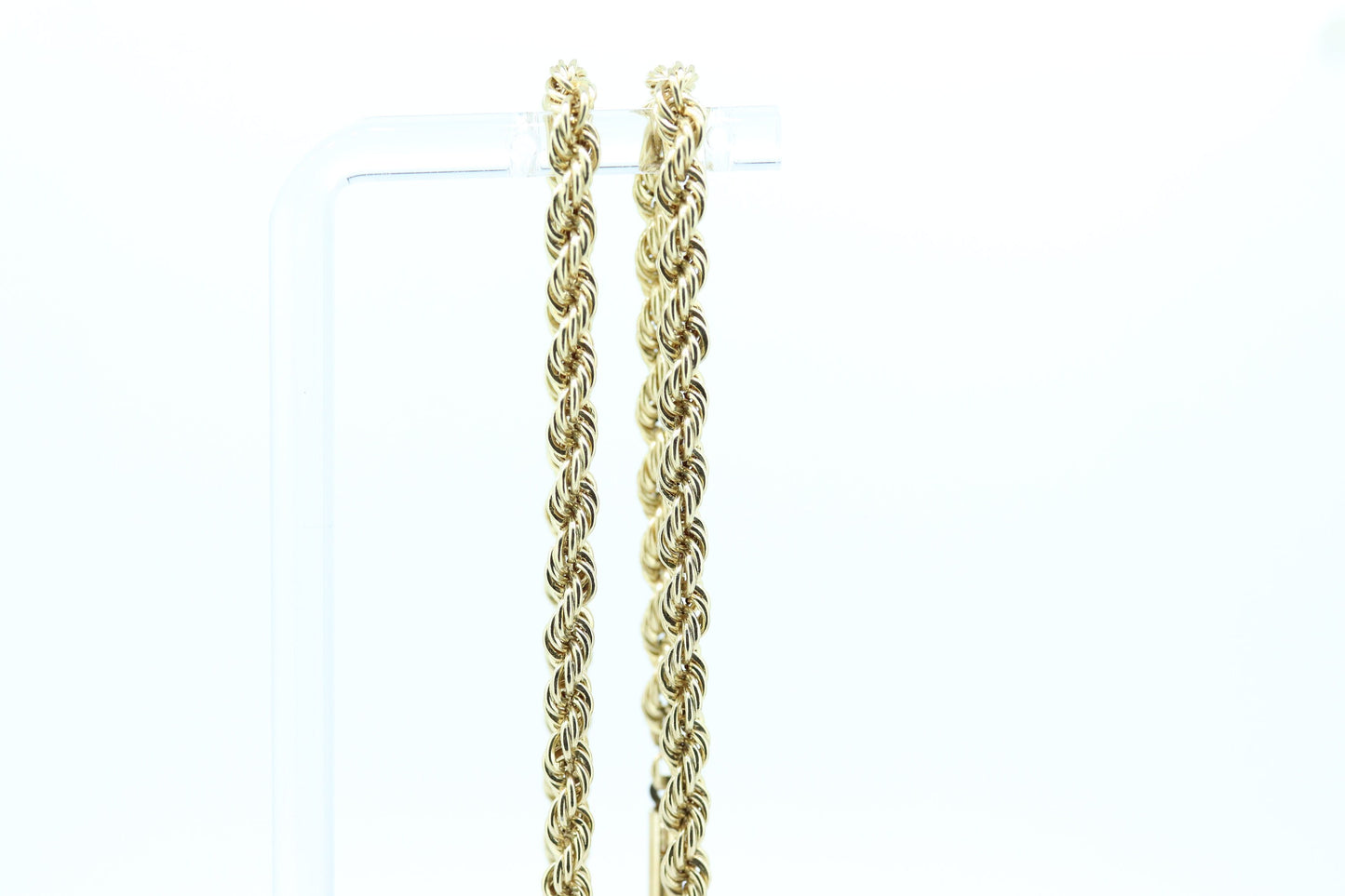 14k Rope Necklace. 14k Yellow Gold Hollow ROPE necklace. Twisted ROPE Necklace 16in 4mm wide st(308)