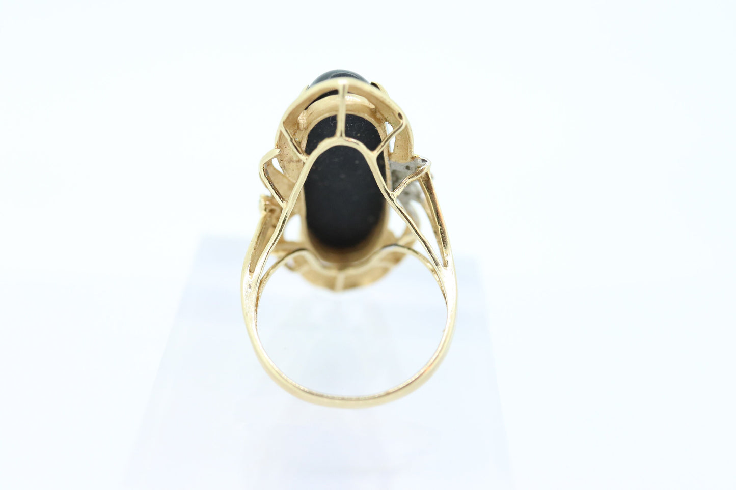 14k Oval Cabochon Onyx and Diamond ring. Womens Oval Onyx set statement ring. st(115/50)