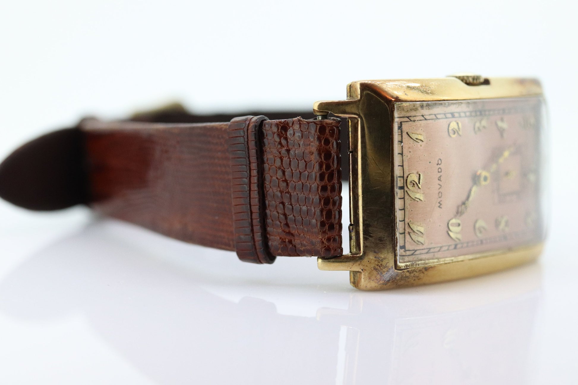 14k MOVADO Rectangle Manual Watch. Antique Mens Movado Vintage Tank Wrist Watch with a second hand. st(414)
