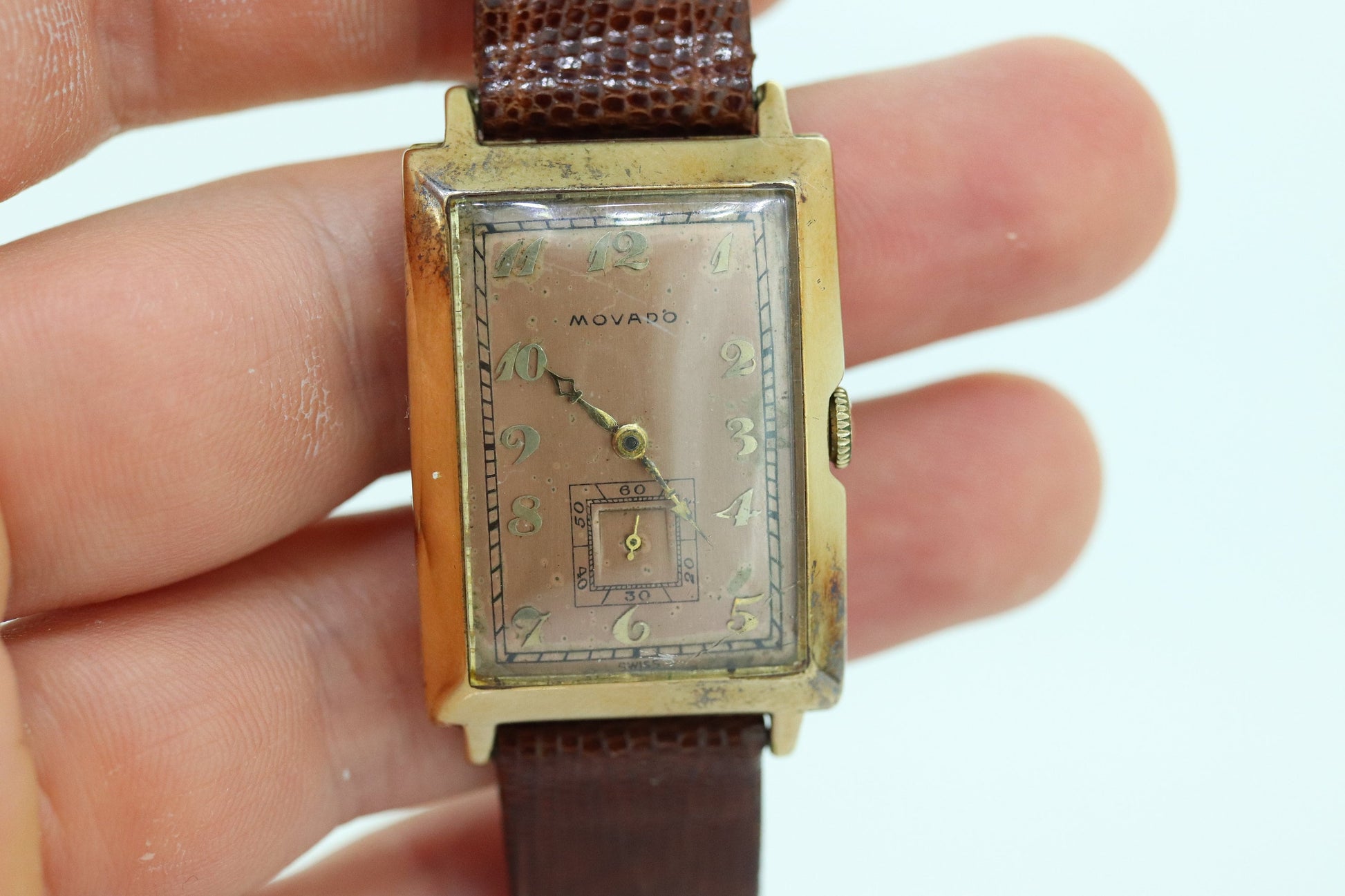 14k MOVADO Rectangle Manual Watch. Antique Mens Movado Vintage Tank Wrist Watch with a second hand. st(414)