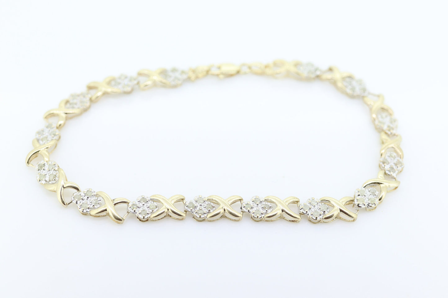 10k Diamond XOXO slide Bracelet. 10k Yellow White Gold Kiss Hug Diamond Bracelet.  st(145)