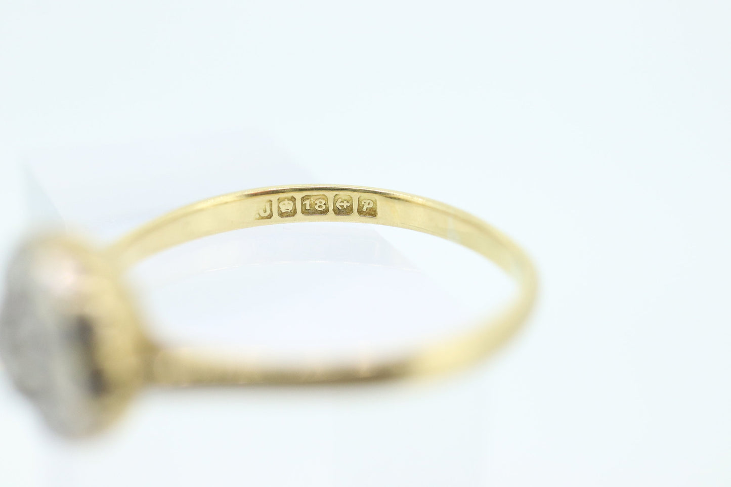 18k Diamond Daisy Cluster ring. Made in Birmingham UK England 1989. 750 18ct White Yellow Diamond Ring. st(135)