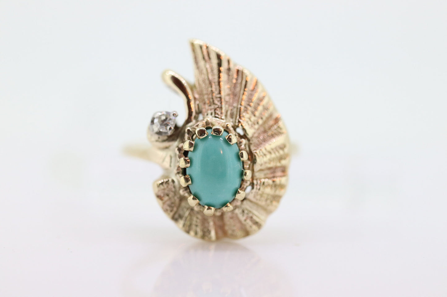 14k Turquoise Cabochon and Diamond Ring. 14k Aquamarine Turquoise Diamond DROP Teardrop Flame Ring (106)