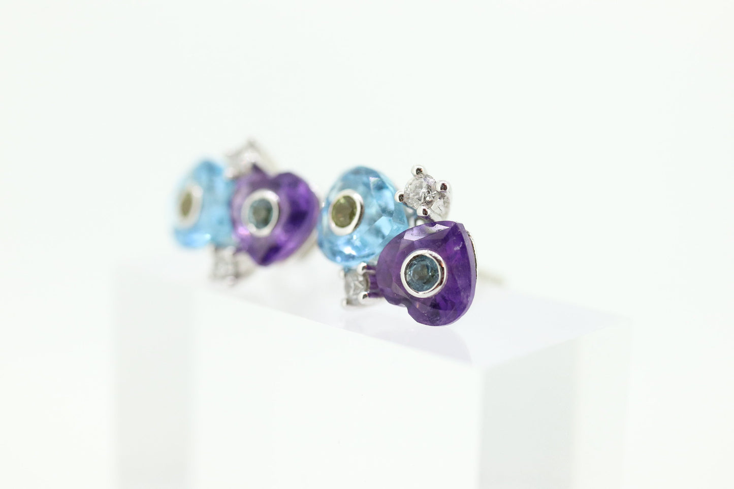 14k Amethyst and Topaz hearts and diamond stud earrings. Fun colorful earrings. st(92)