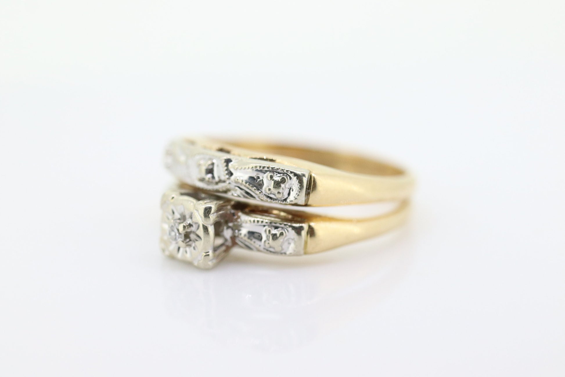 Art Deco Engagement Wedding Diamond Ring Set. Vintage 1930s or 1940s Wedding Ring Set. 14k Multi-Tone with a  Diamond. st(165)