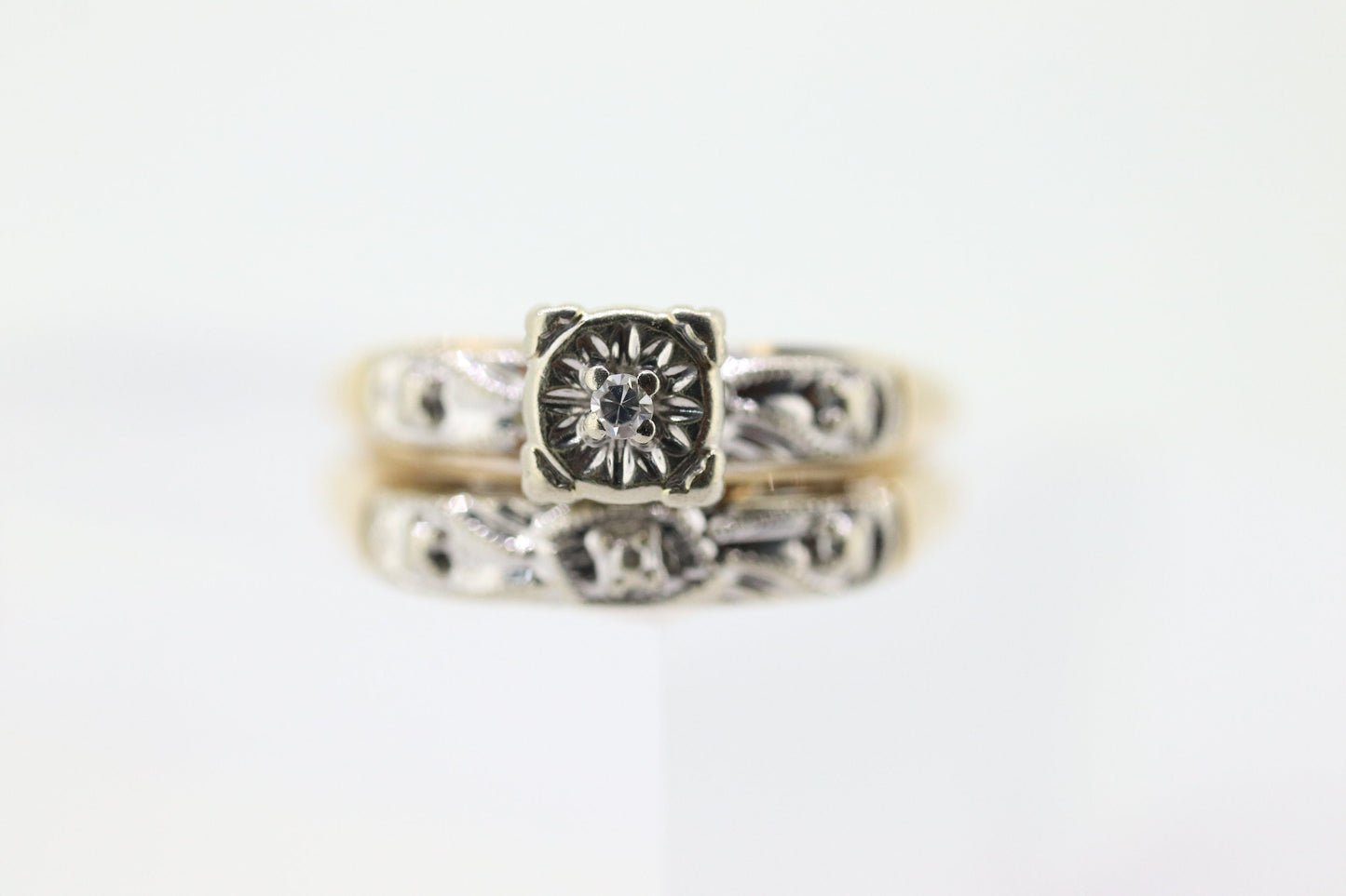 Art Deco Engagement Wedding Diamond Ring Set. Vintage 1930s or 1940s Wedding Ring Set. 14k Multi-Tone with a Diamond. st(165)