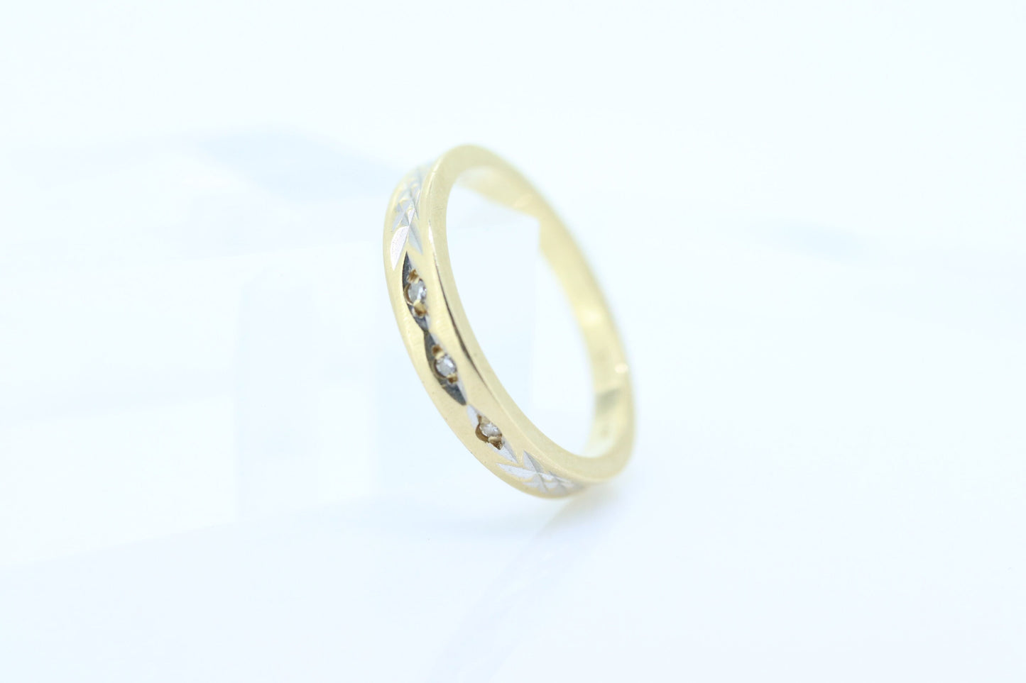 ARTCARVED 14k Gold Diamond Band. Art carved engraved textured band. Jr Wood Art Deco Diamond. st132