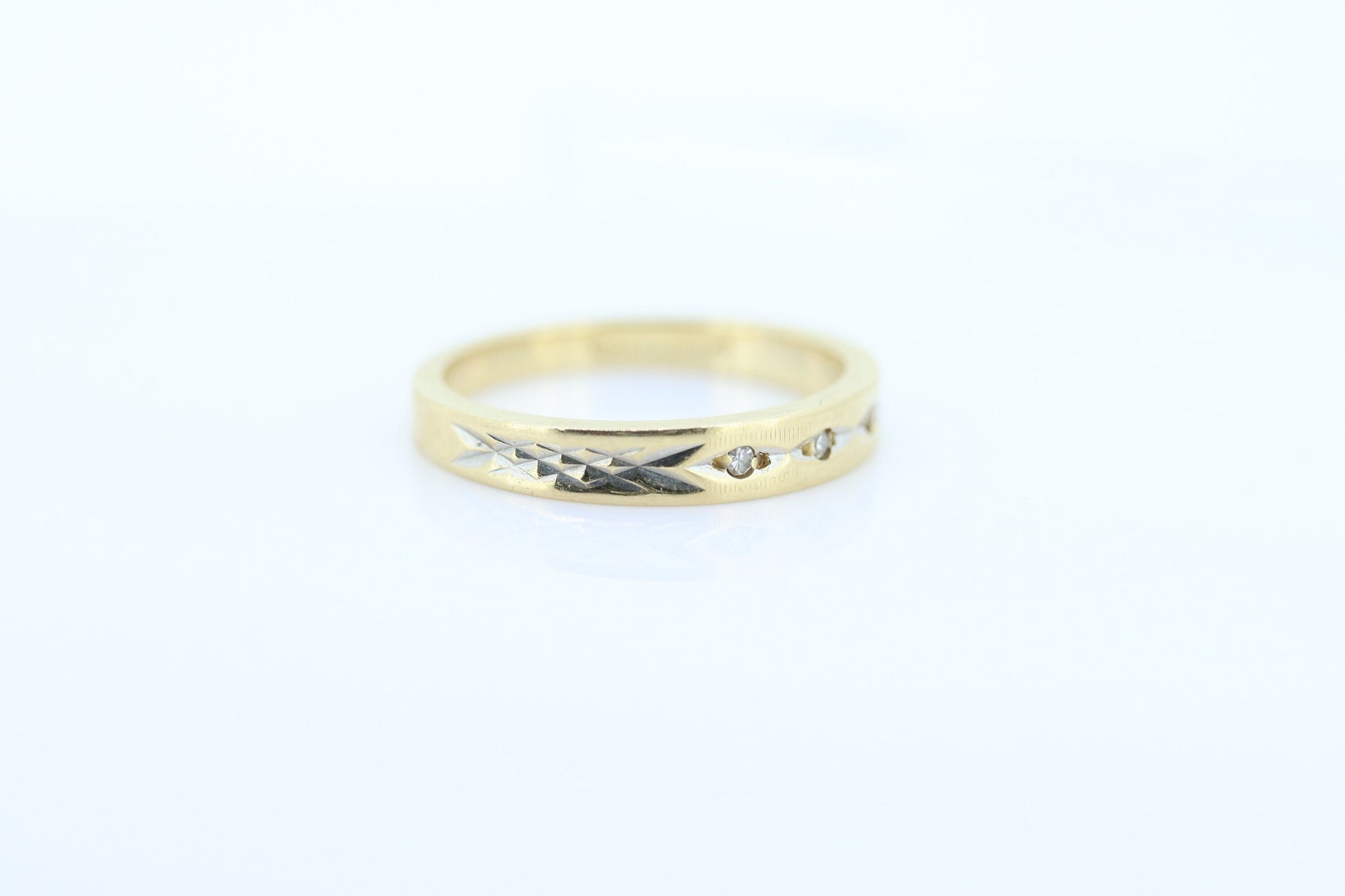 ARTCARVED 14k Gold Diamond Band. Art carved engraved textured band. Jr Wood Art Deco Diamond. st132
