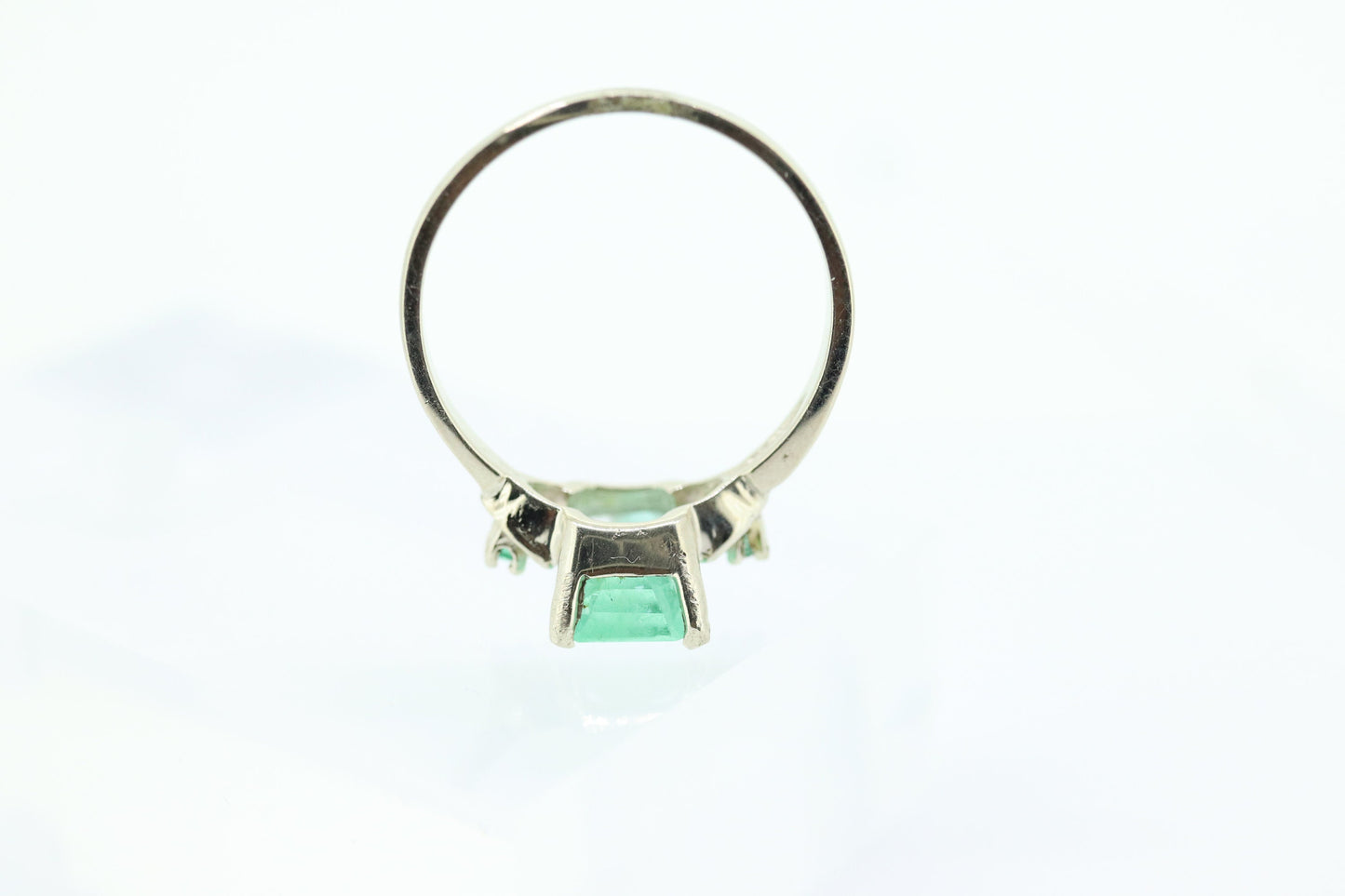 14k Natural Emerald White gold solitaire ring. Genuine Natural Emerald Ring with emerald accents. st(121)