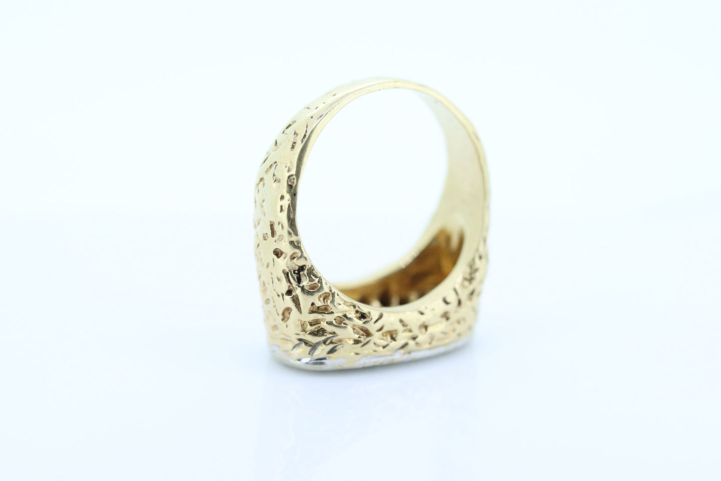 14k Diamond Flat signet ring. Diamond outline set into Signet travertine band. Nugget Shank cocktail ring st(460/11)