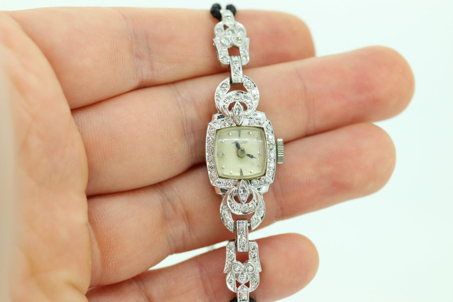 Hamilton watch. Hamilton Platinum and Diamond manual Ladies wristwatch. Platinum Diamond Cable Mechanical watch. st(425/50)