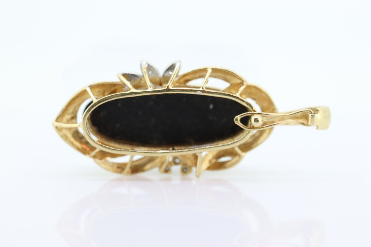 14k Onyx and Diamond Pendant. Large Onyx Pendant st(55/11)