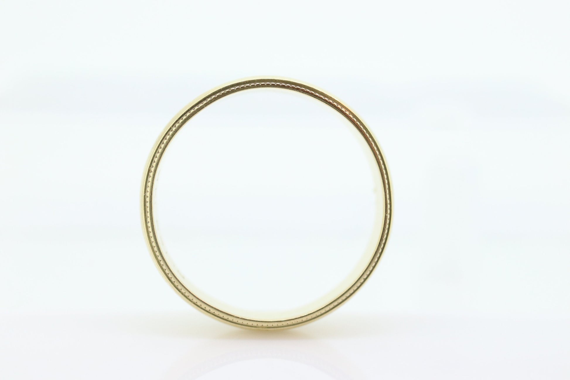 BLISS bros 14k Milgrain Wide BLISS Band. 14k Yellow Gold BLISS milgrain tracks ring. Sz 5.75 4mm wide. st(119)