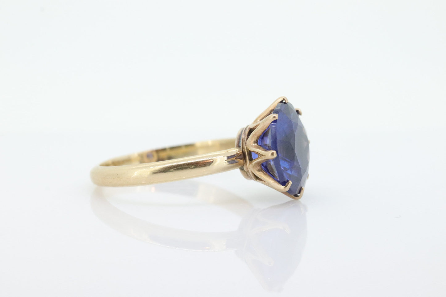 14k Iolite Art Deco ring. Princess crown Setting Round Iolite 1940s. Statement band. 14k White Gold Iolite. st(37)