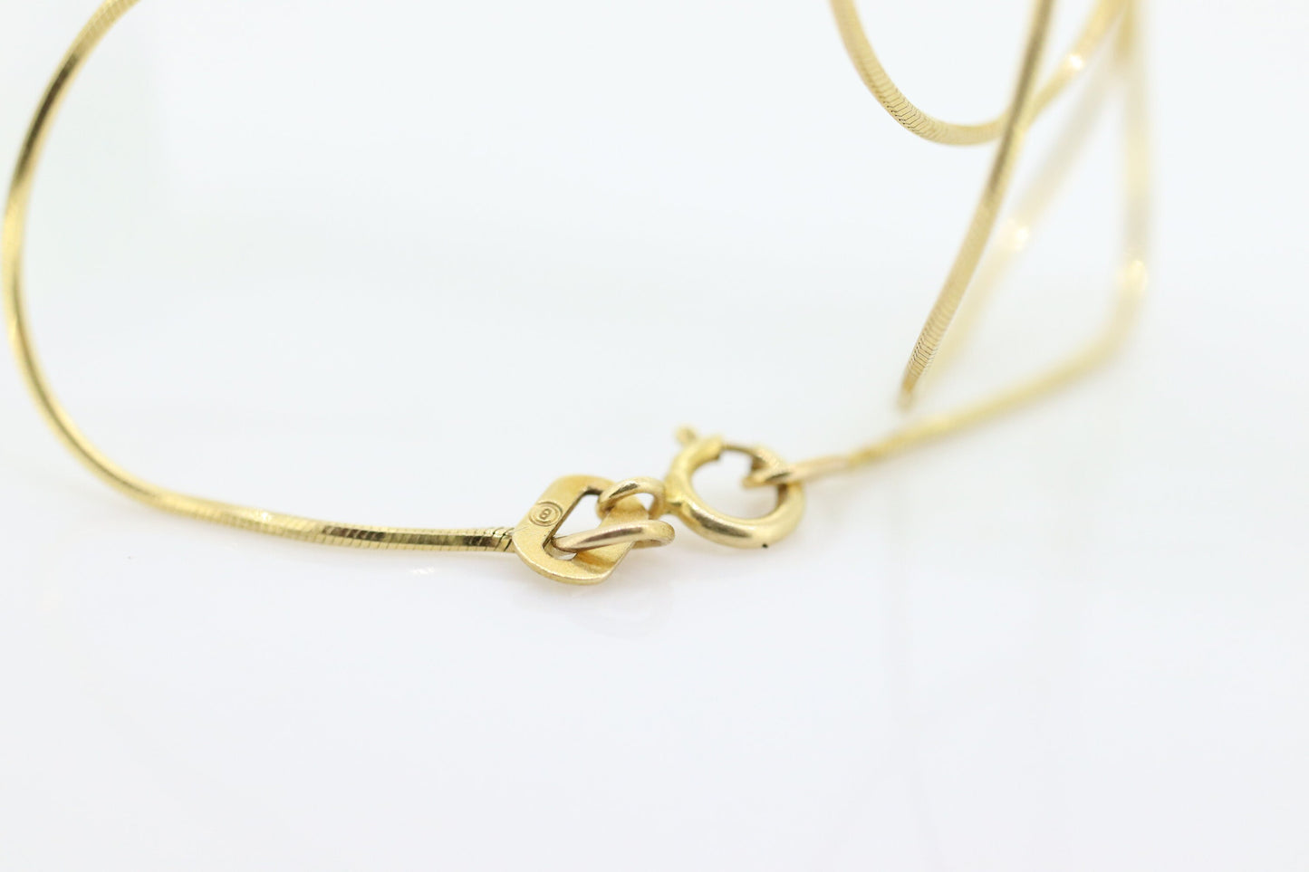 14k Round Omega Necklace. 14k Yellow Gold OMEGA Snake chain Necklace. 1mm 16in length. st46