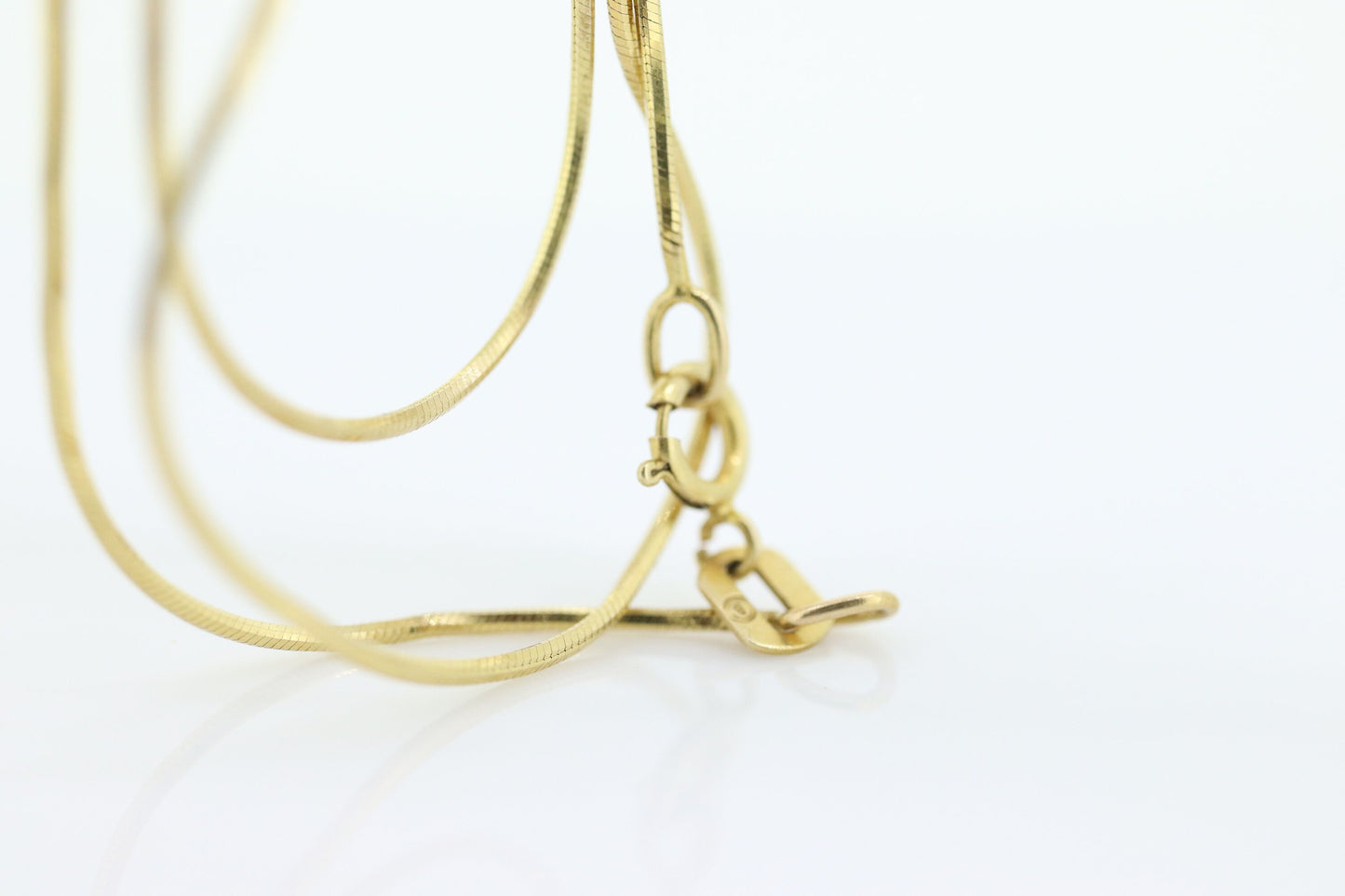 14k Round Omega Necklace. 14k Yellow Gold OMEGA Snake chain Necklace. 1mm 16in length. st46