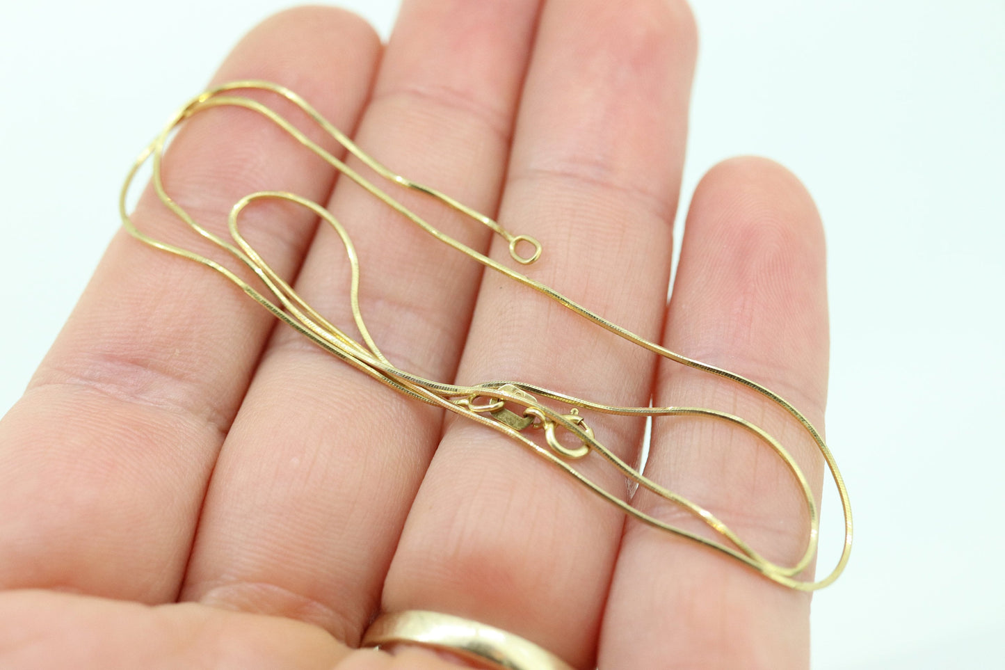 14k Round Omega Necklace. 14k Yellow Gold OMEGA Snake chain Necklace. 1mm 16in length. st46