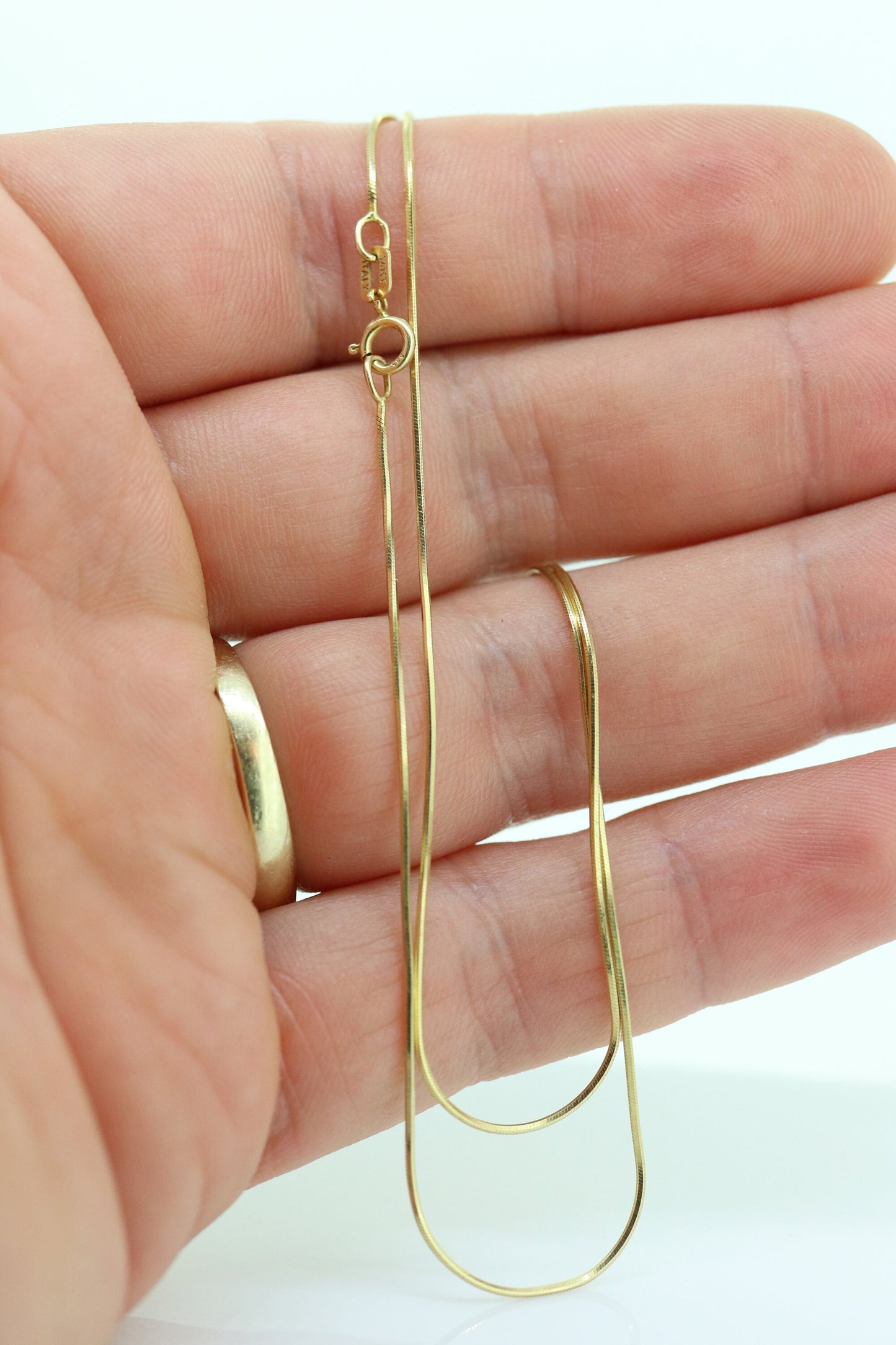 14k Round Omega Necklace. 14k Yellow Gold OMEGA Snake chain Necklace. 1mm 16in length. st46