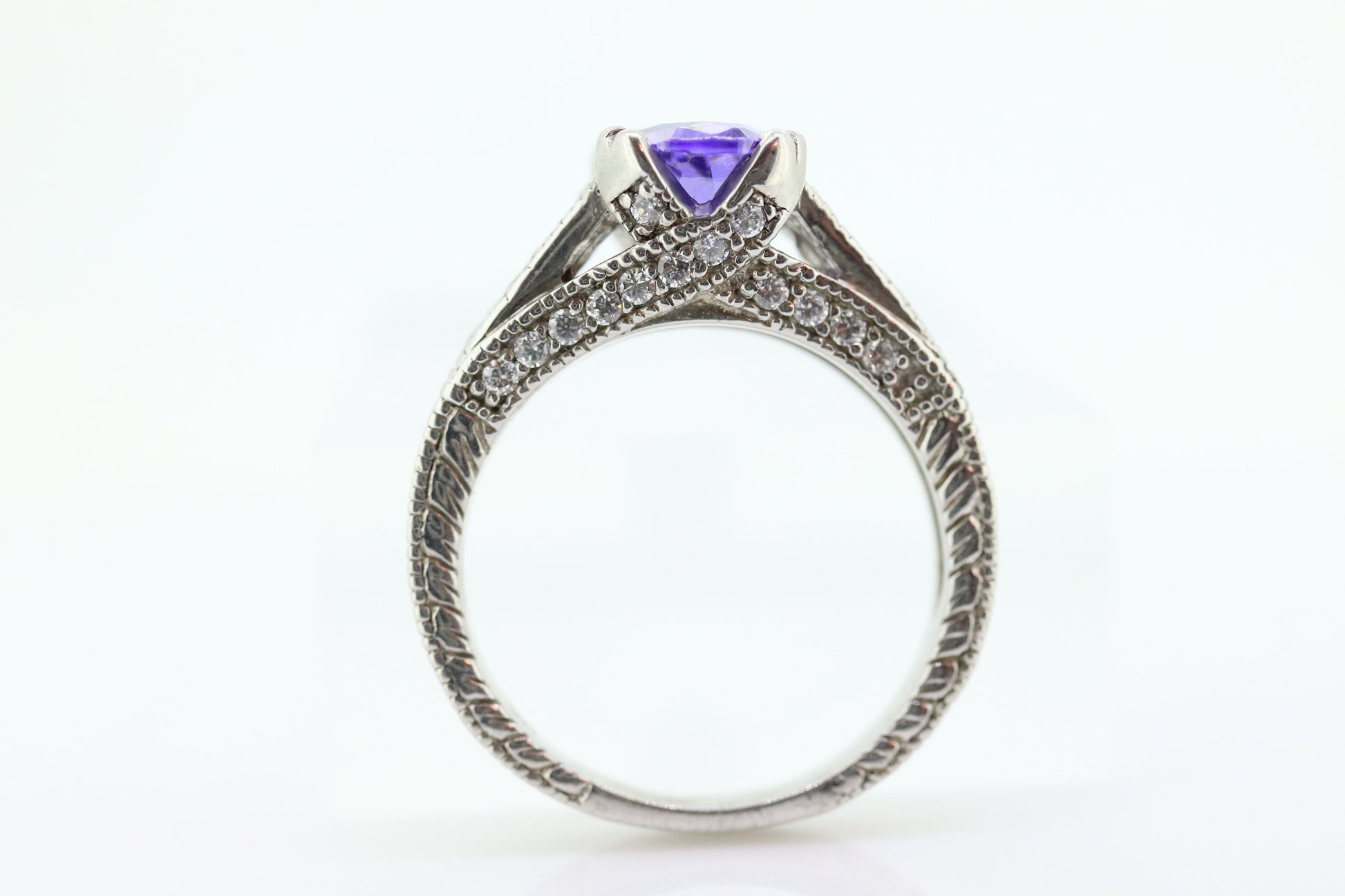 14k Purple Gem ring. 14k Engraved and CZ setting solitaire ring. st260