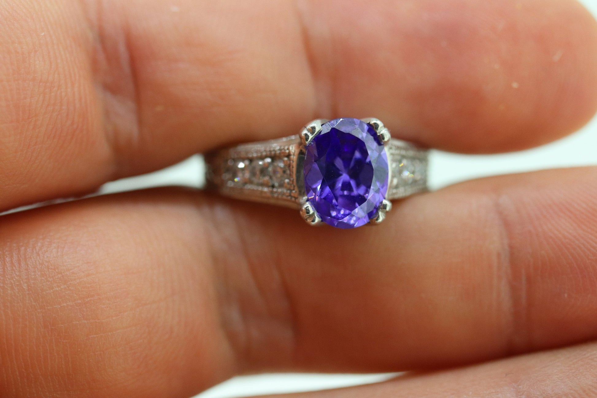 14k Purple Gem ring. 14k Engraved and CZ setting solitaire ring. st260