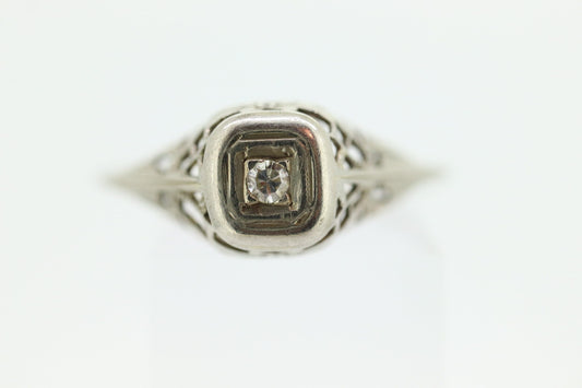 18k Art Deco Diamond ring. 18k White Gold Filigree Ring.st150