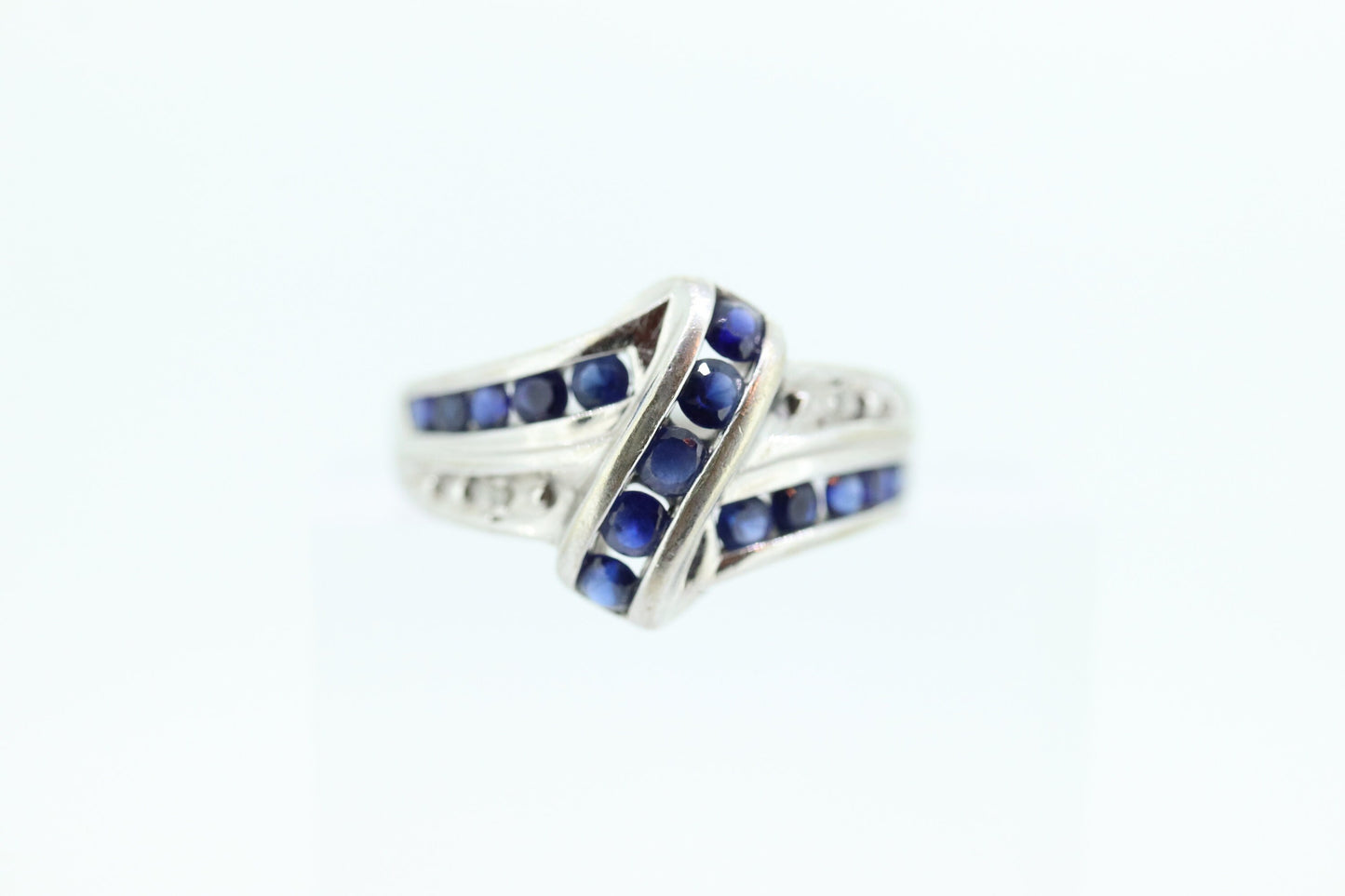 10k Blue Sapphire Bypass ring. 10k THL Samuel Aaron st74