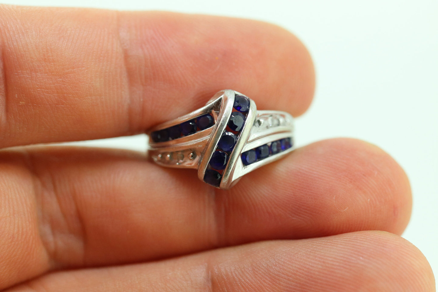 10k Blue Sapphire Bypass ring. 10k THL Samuel Aaron st74