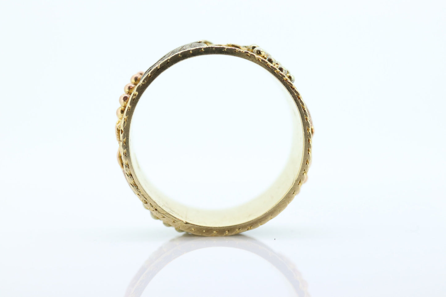 Black Hills Gold Ring Mens. Heavy 10k Multi-Tone Black Hills Gold Thick BAND. Sz 11 10mm wide stock(78/20)