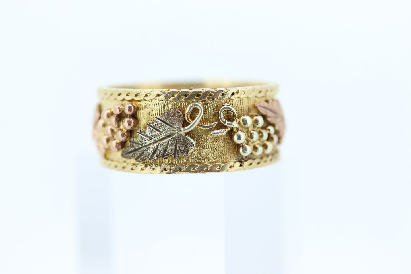 Black Hills Gold Ring Mens. Heavy 10k Multi-Tone Black Hills Gold Thick BAND. Sz 11 10mm wide stock(78/20)