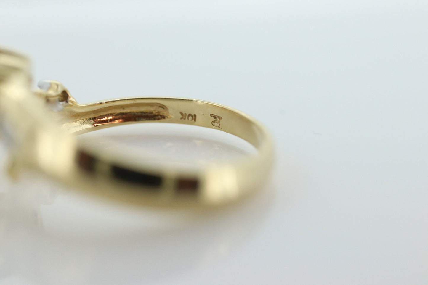 10k Citrine solitaire with Diamonds Ring. Citrine bypass statement ring. (st80/50)