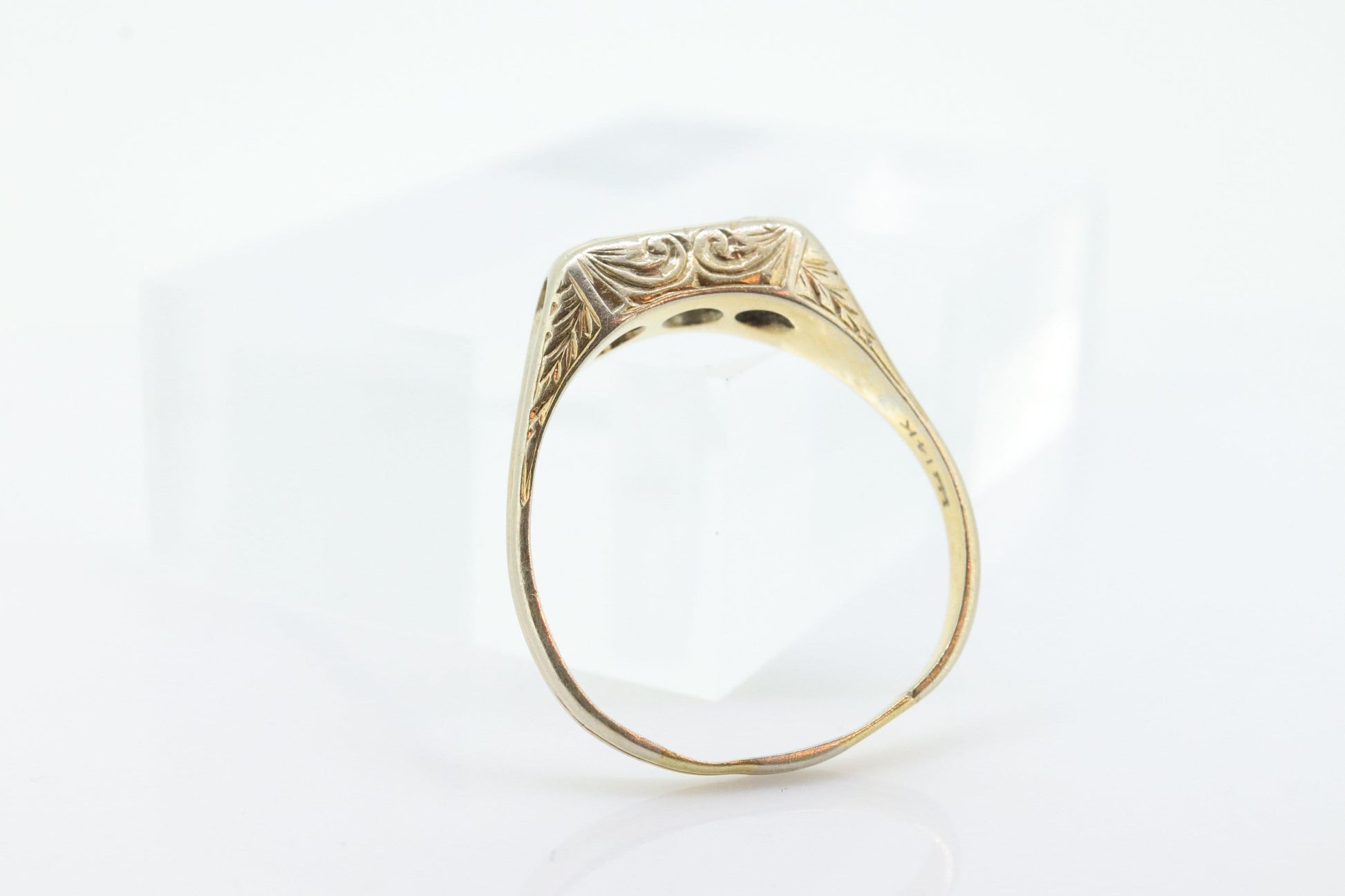 Art Deco Triple Twin Diamond ring. 18k White Gold Engraved Journey Trilogy Trio Ring. Three diamond band. st(127)