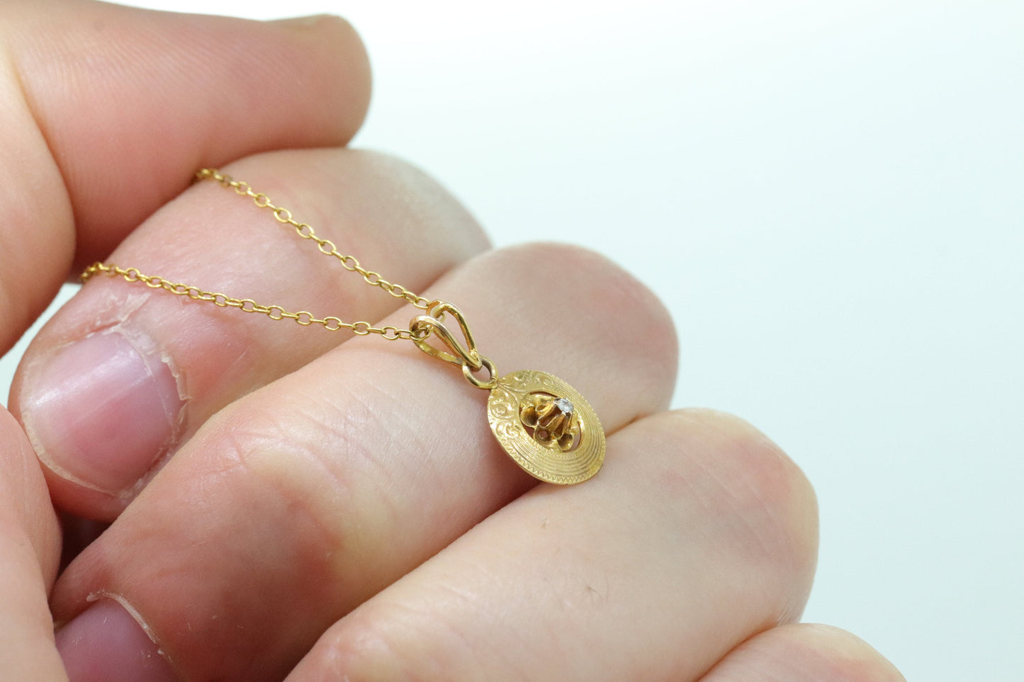 Antique Diamond pendant lavaliere. 10k Gold with a diamond set buttercup pendant for necklace. Art nouveau era (st70)