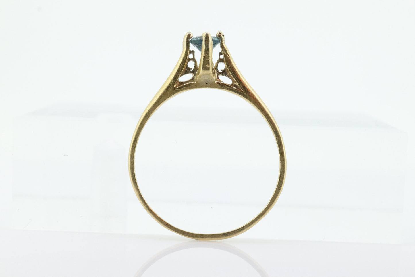 18k Orange Blossom Ring. Light Blue Topaz Solitaire Claw Set. Antique ORANGE Blossom Ring. Stock(62)