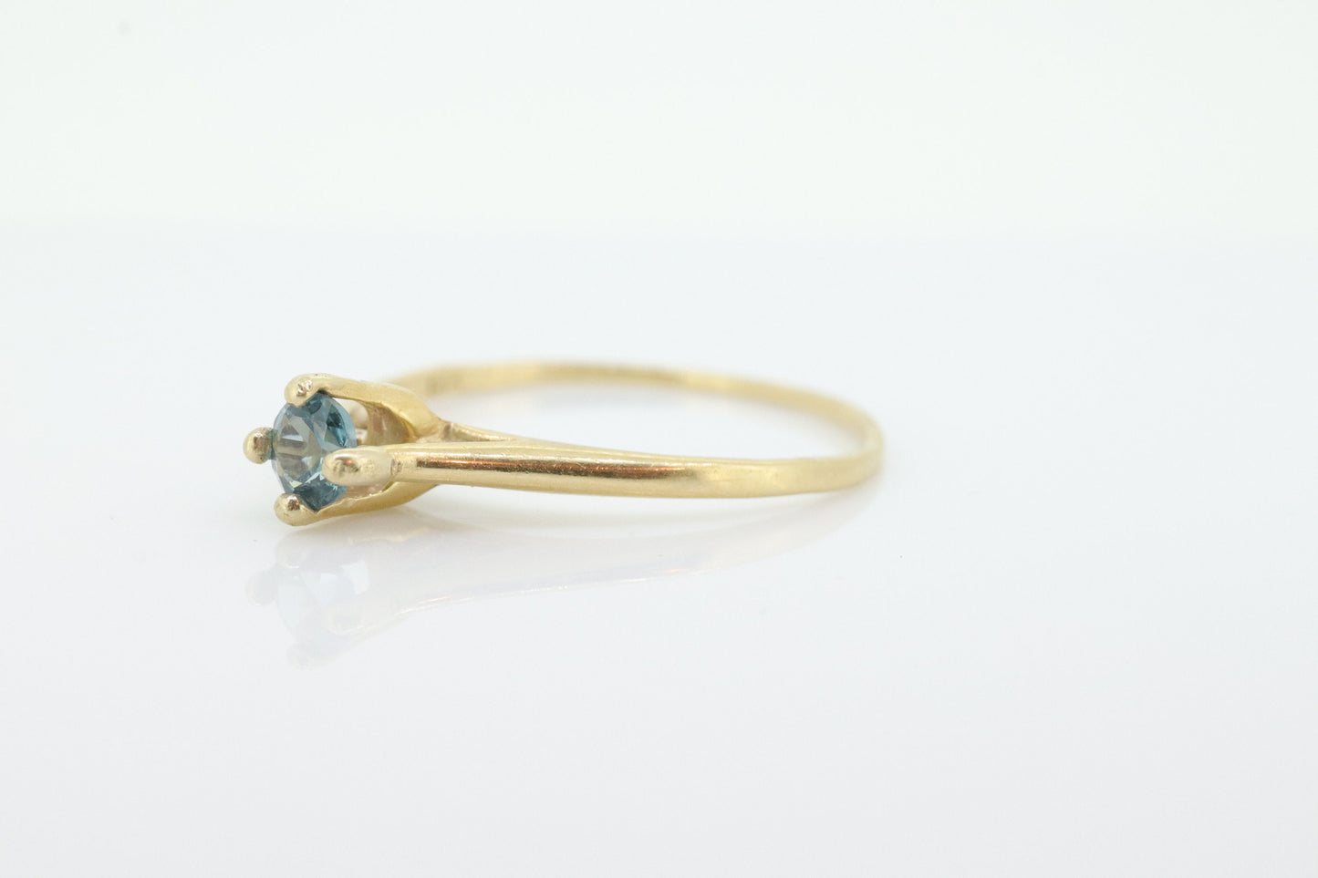 18k Orange Blossom Ring. Light Blue Topaz Solitaire Claw Set. Antique ORANGE Blossom Ring. Stock(62)