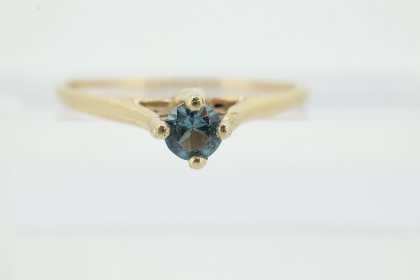 18k Orange Blossom Ring. Light Blue Topaz Solitaire Claw Set. Antique ORANGE Blossom Ring. Stock(62)