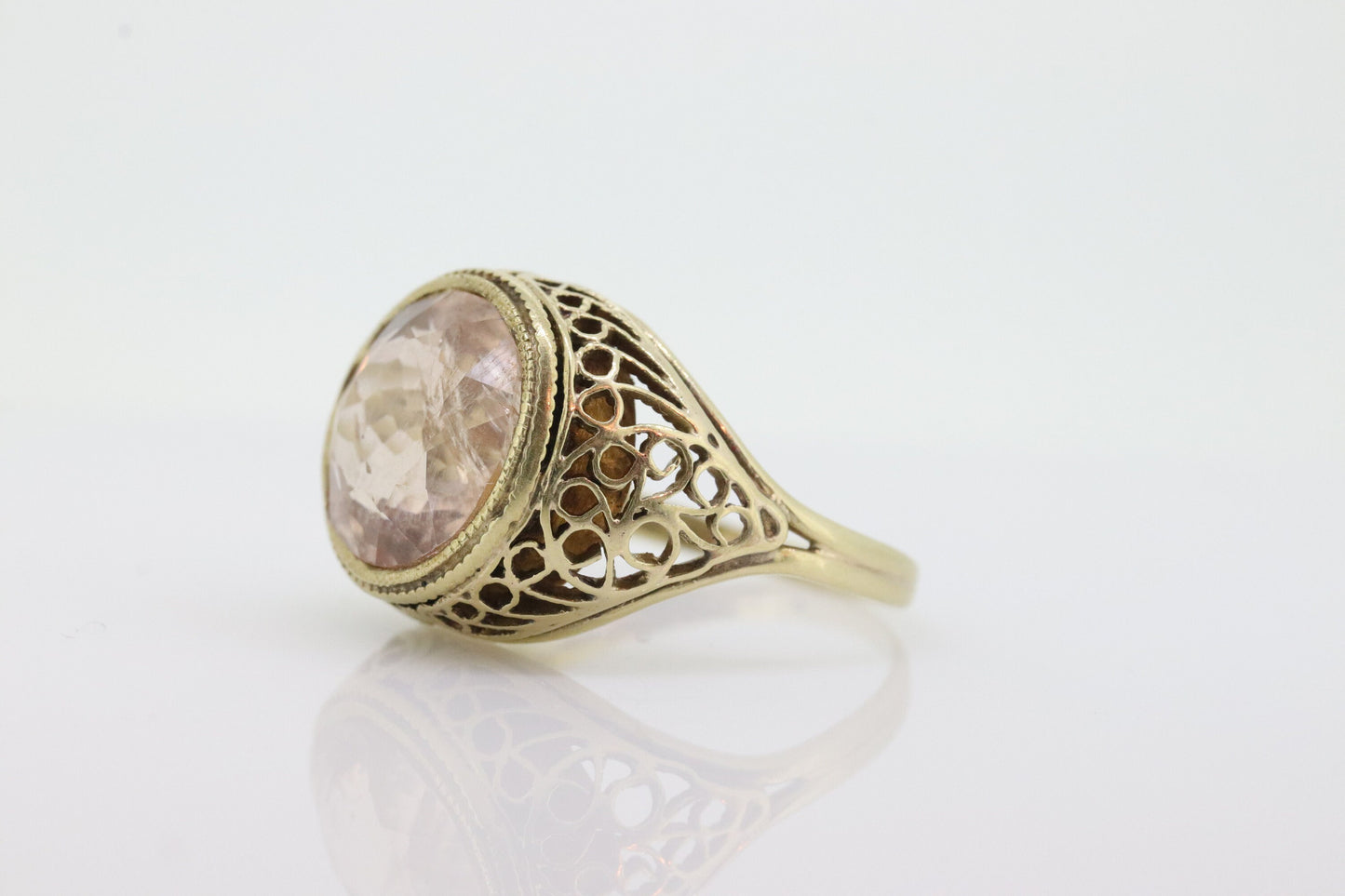 Antique 14k Gold Art Deco Morganite ring. Natural Morganite bezel set filigree ring. st(105)