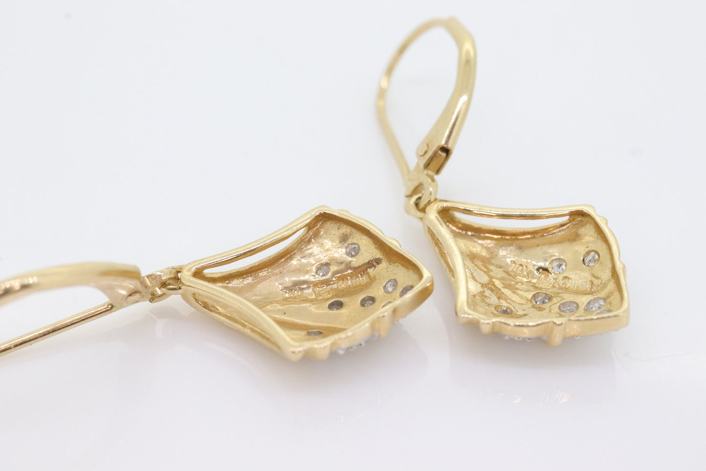 Diamond Earrings. Diamond Dangle Earrings. Diamond Shell Earrings. Earrings With Diamonds 14k Diamond Earrings St(109/25)