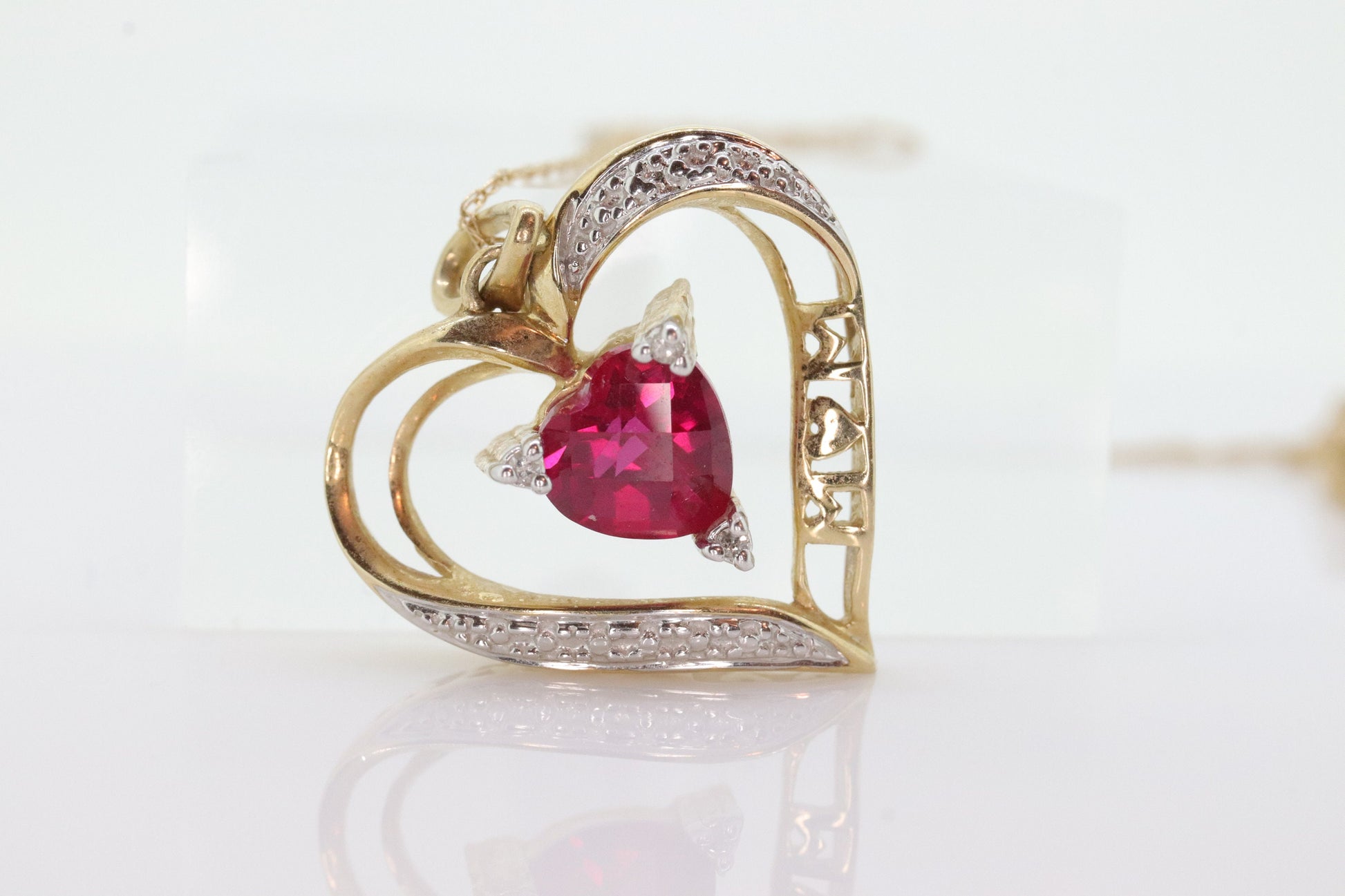 10k Ruby Faceted Heart with Diamond Necklace. 10k LOVE MOM Pendant. For MOM Gift. Stock(86/25)
