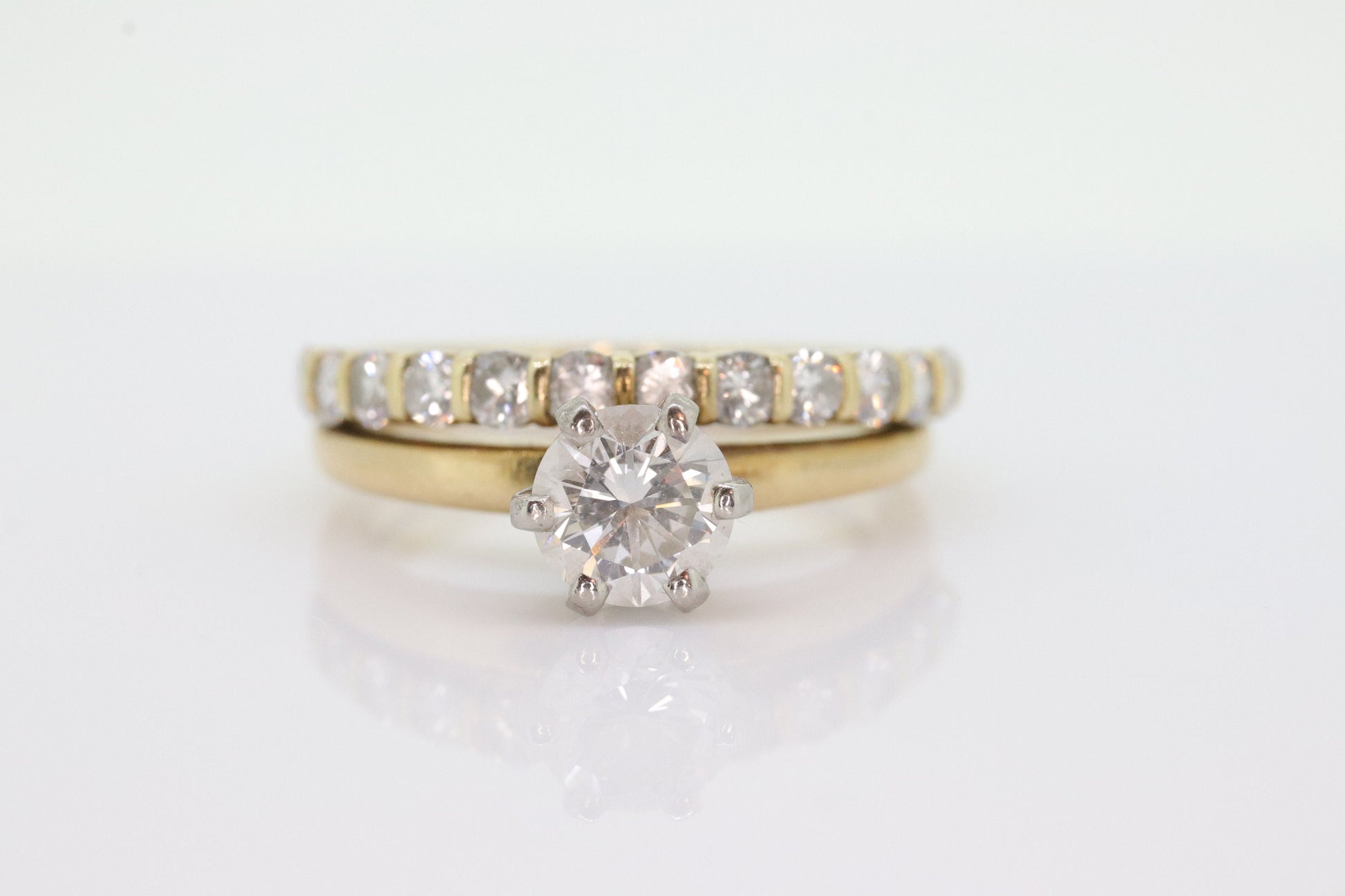 18k Round VVS Diamond Solitaire Ring . Engagement set. Wedding band. Stunning 0.56ct VVS Diamond. Total 1ct. stock(276/11)