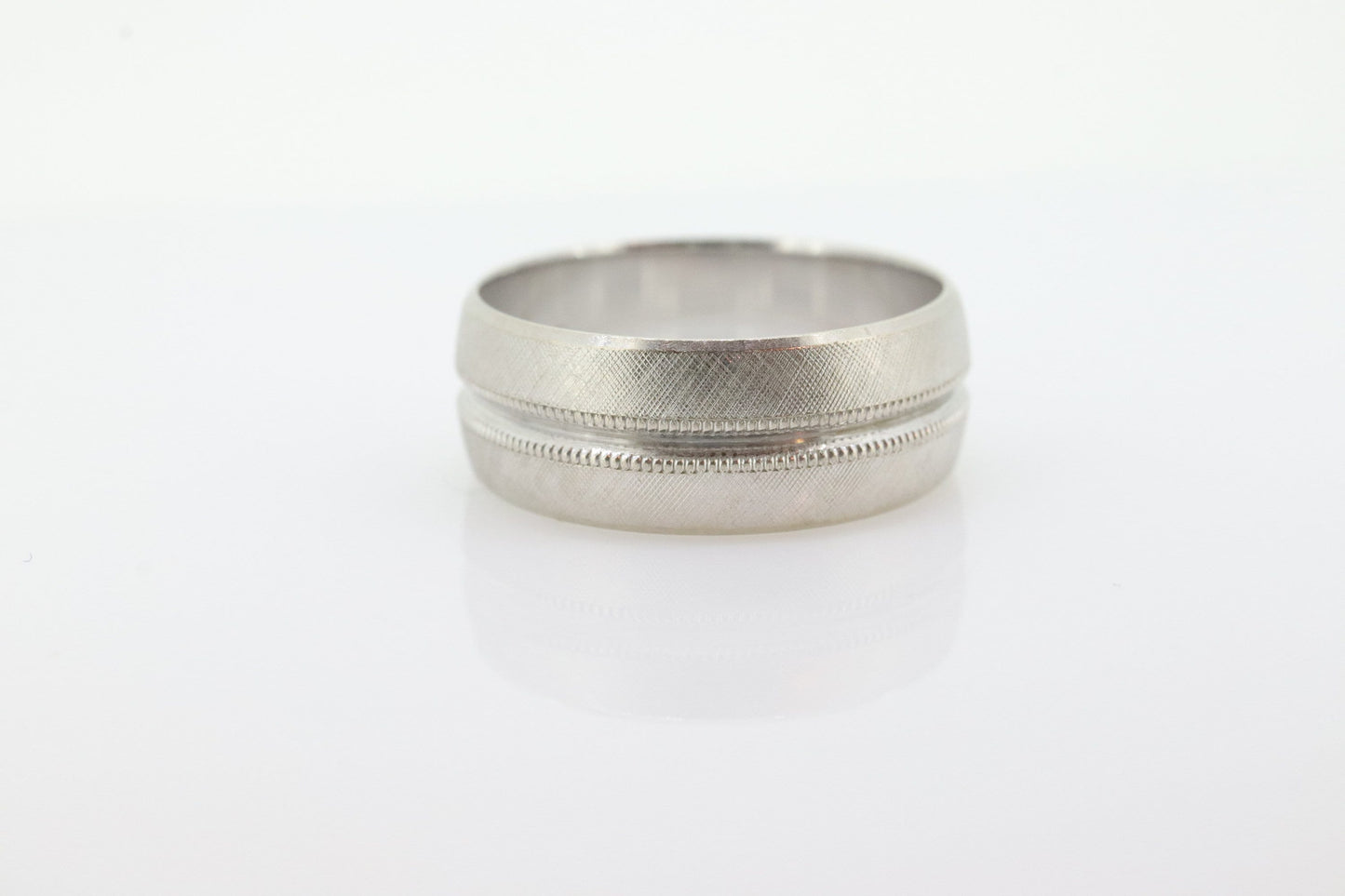 ARTCARVED JR Wood and Sons 14k Gold Wide wedding band Ring Sz 6. Diamond cut Textured Art deco band. st(155)