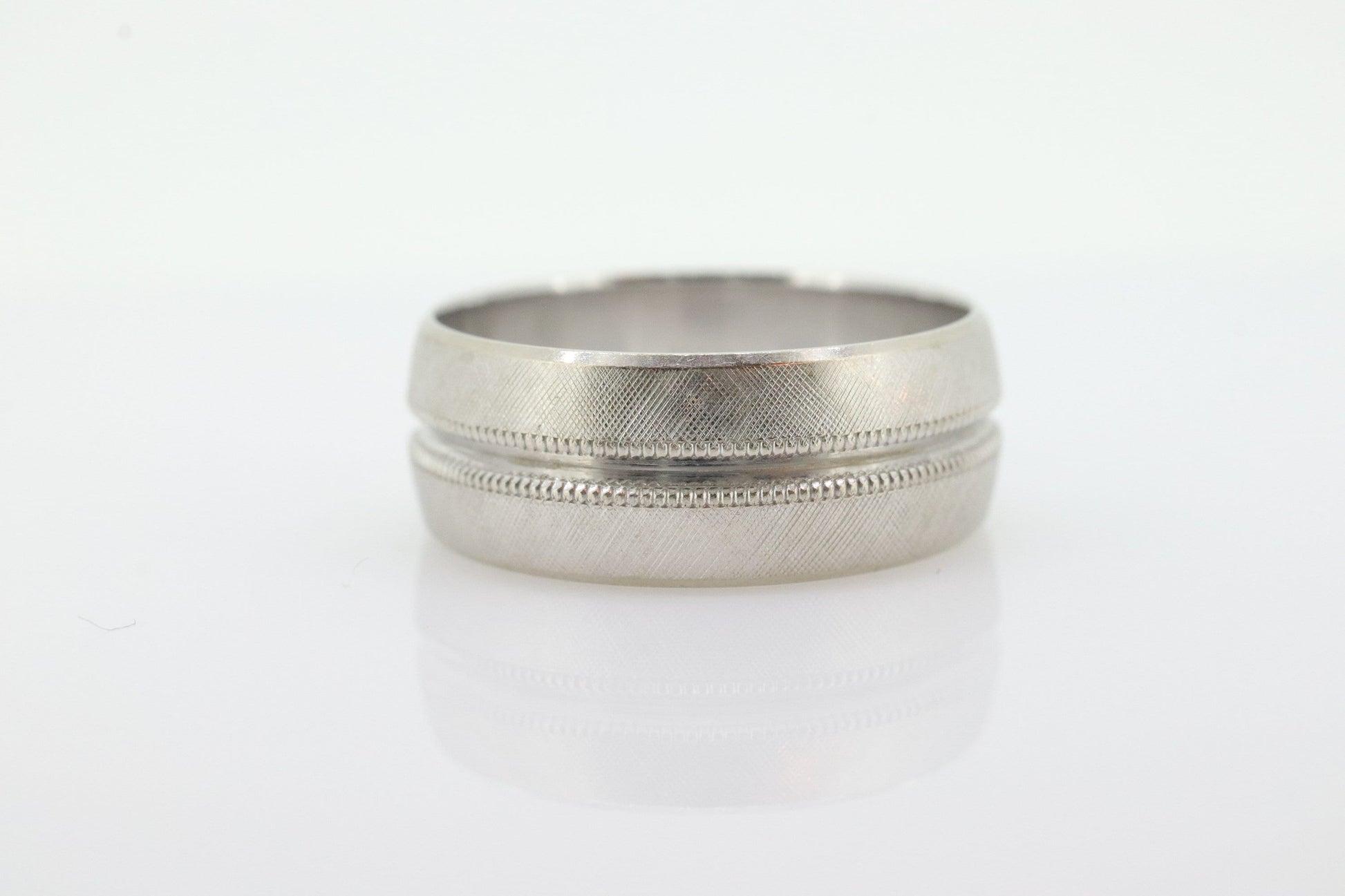 ARTCARVED JR Wood and Sons 14k Gold Wide wedding band Ring Sz 6. Diamond cut Textured Art deco band. st(155)