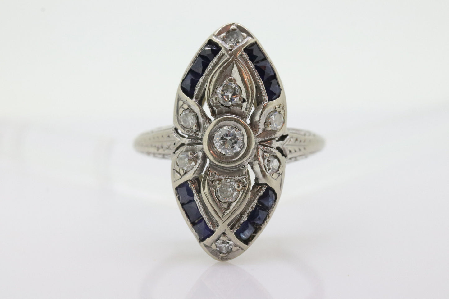Antique Shield daisy ring. 18k diamond and sapphire shield ring. 18k Art Deco diamond filigree signet flower ring. st(245)