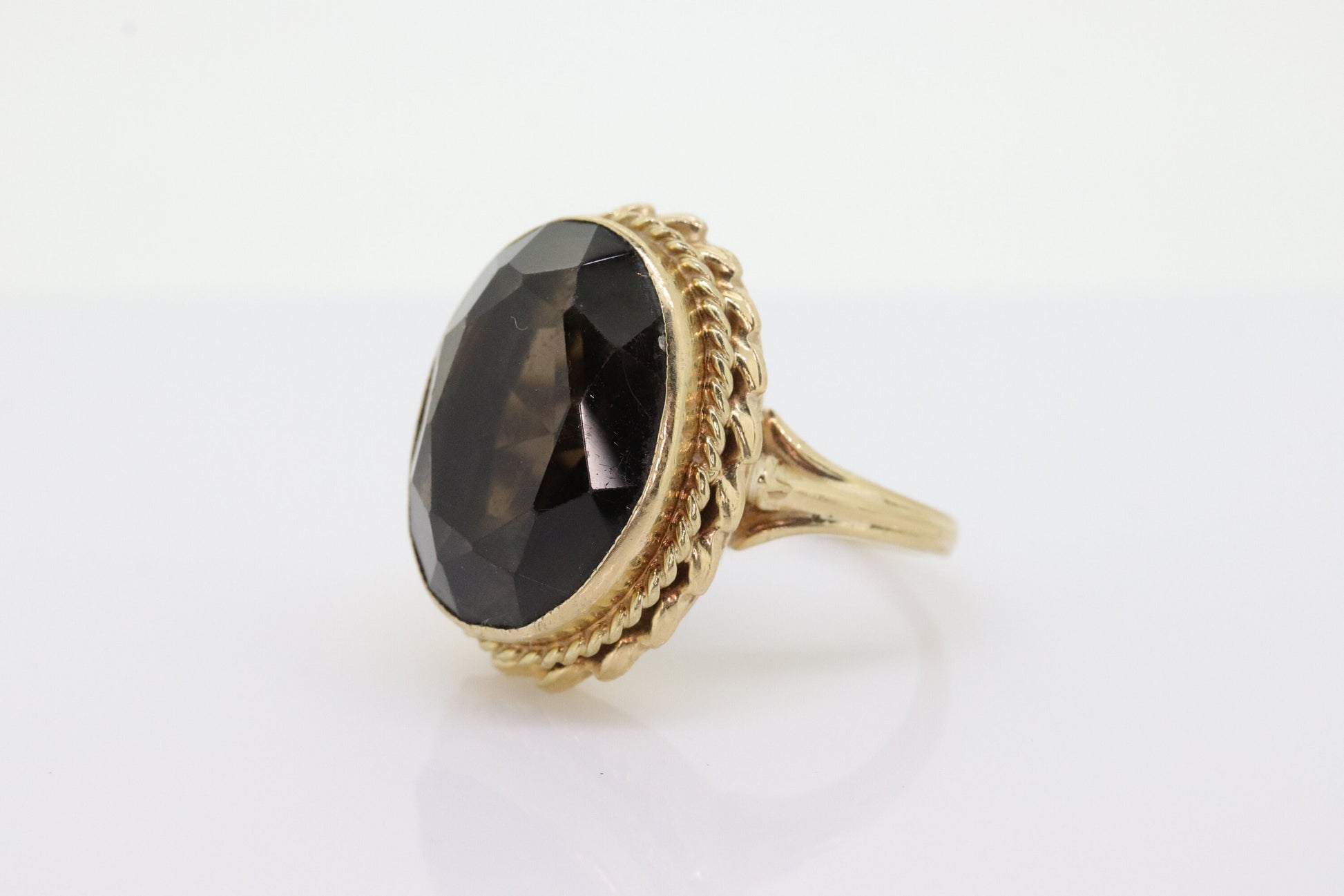 10k Smoky QUARTZ Large Bezel set ring. Large Oval Smokey Quartz Cocktail Cathedral ring(88)